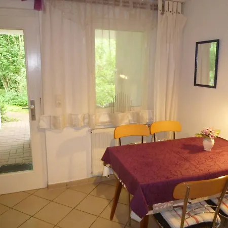 Fewo Romantica - 300m Zum Strand - Wlan Apartment Koserow
