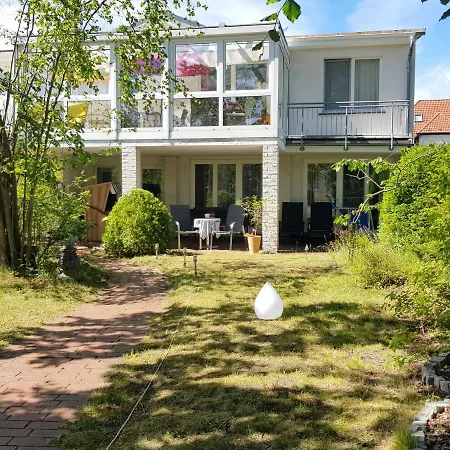 Fewo Romantica - 300m Zum Strand - Wlan Apartment Koserow
